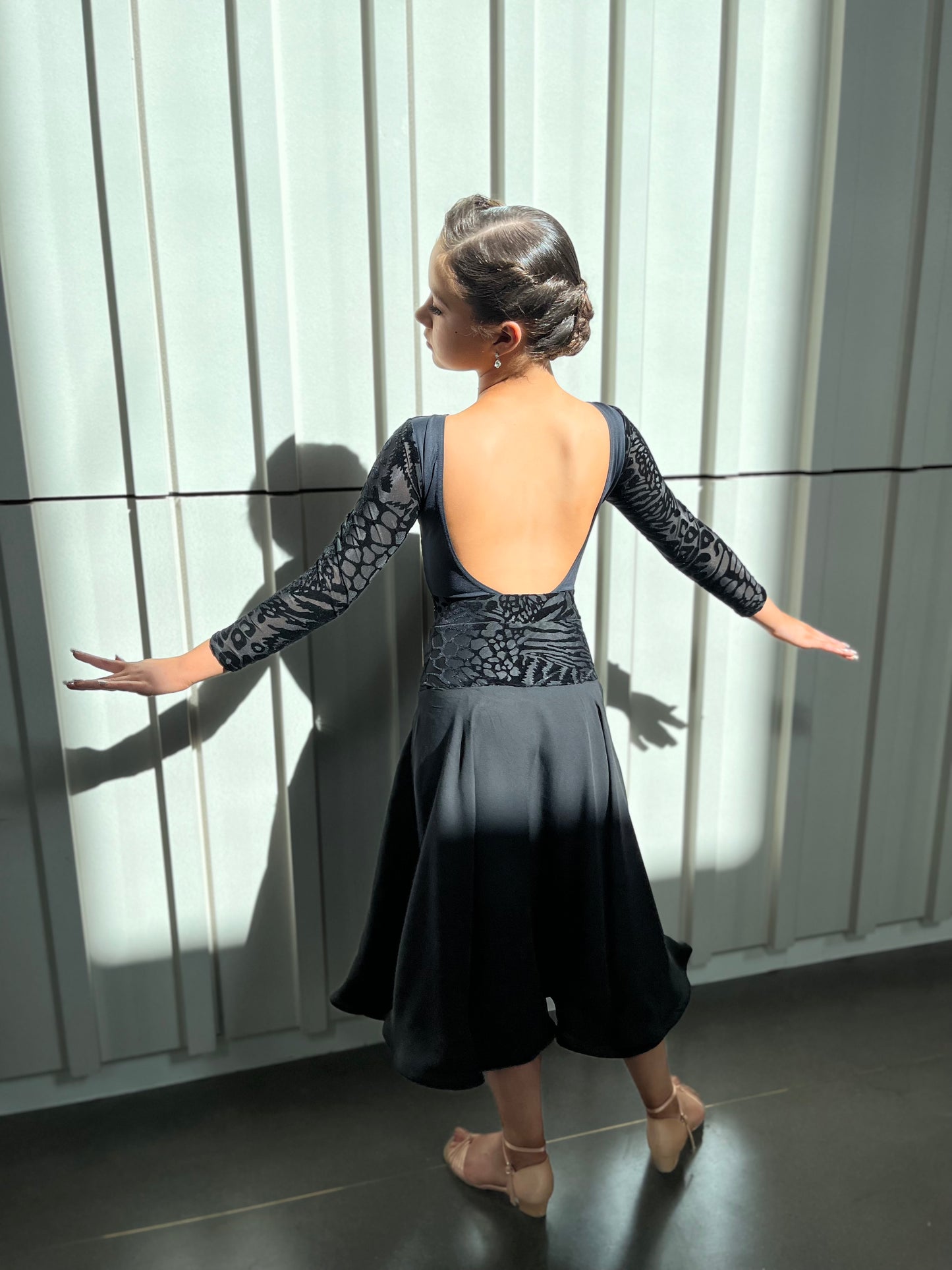 Backless Devore long-sleeve leotard